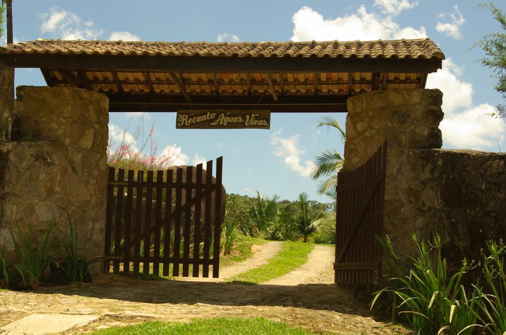 Pousada Recanto Aguas Vivas Turvo dos Gois Exterior photo