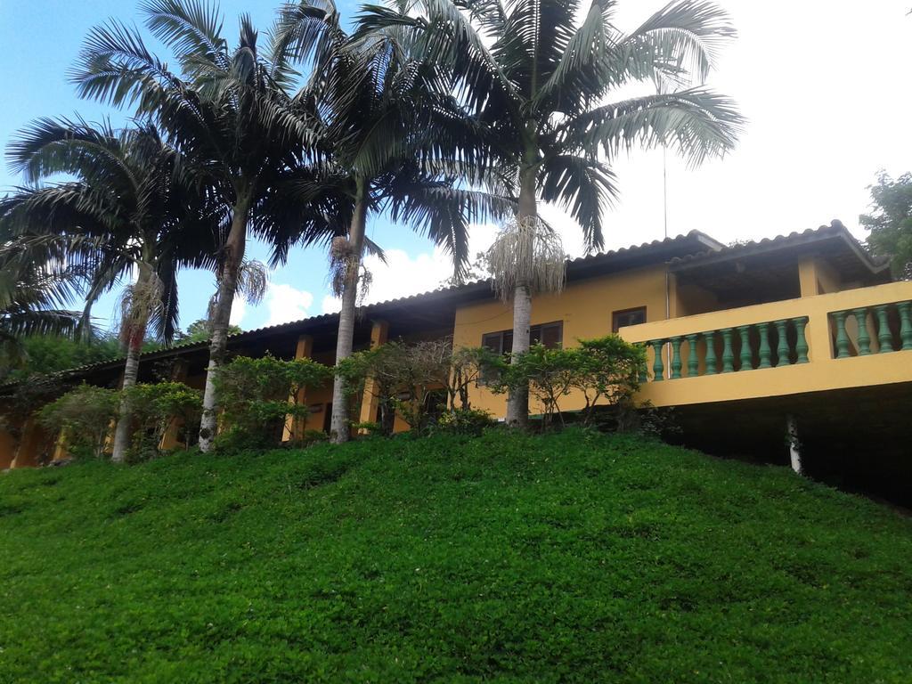 Pousada Recanto Aguas Vivas Turvo dos Gois Exterior photo